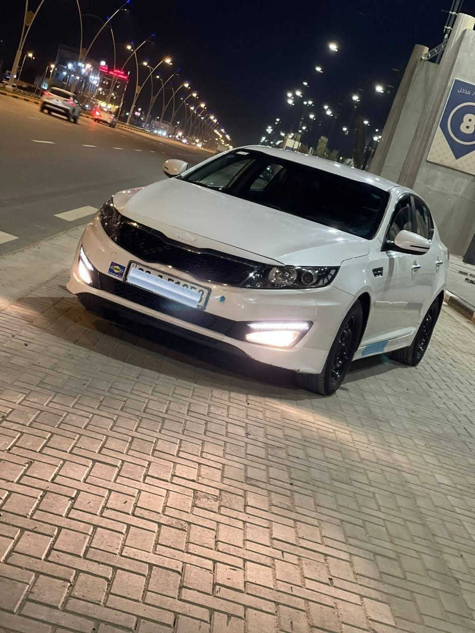 سلام عليكم
كيا أوبتيما موديل 2014 اصل 

أدوات أدوات كصه جنطه 

غاز خط واحد بلاد وارد كوري 

دخول جديد 

المواصفات 

لد كشاف امامي 

لد بكلايت خلفي 

شاشه بلاد 

كأمره شغاله 

كشنات جلد 

تتفه تبريد كشنات 

تحكم ستيرن 

كروز مثبت سرعه 

ريموت شغال 

تخم تاير جديد 

حداده جديده 

مكينه كير جدد 

ارقام وسنويه ع رقم الشاصي إنكليزي 22 أربيل 

السياره كسر كارتون 

المكان البصره ***********
