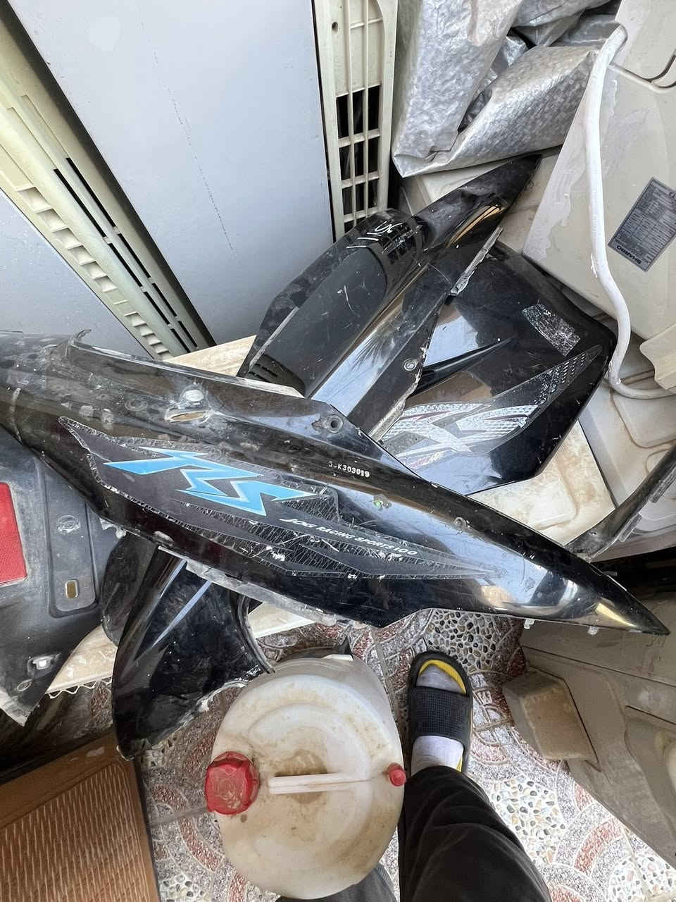 السلام عليكم
غراض ماكس عدله 

كفرات ختم مثل ما موضح  يدات بريك

وكلجات بلاديه خرز قايش (كلشي مابيهن) 

ويل رياضي كلشي مابي مثل ما موضح (غسلة) 

شيال بلادي مالتها ( سوادات ترايش + عداد شغال) 

بك خلفي + ذيل هم.  + جامة مال مازده + شيار كامله

بعقوبه.  اي ستفتار خاص موجود


**إذا كنت صاحب هذا الإعلان وتريد حذفه لأي سبب، رجاءا أرسل رسالة إلى الدعم الفني**