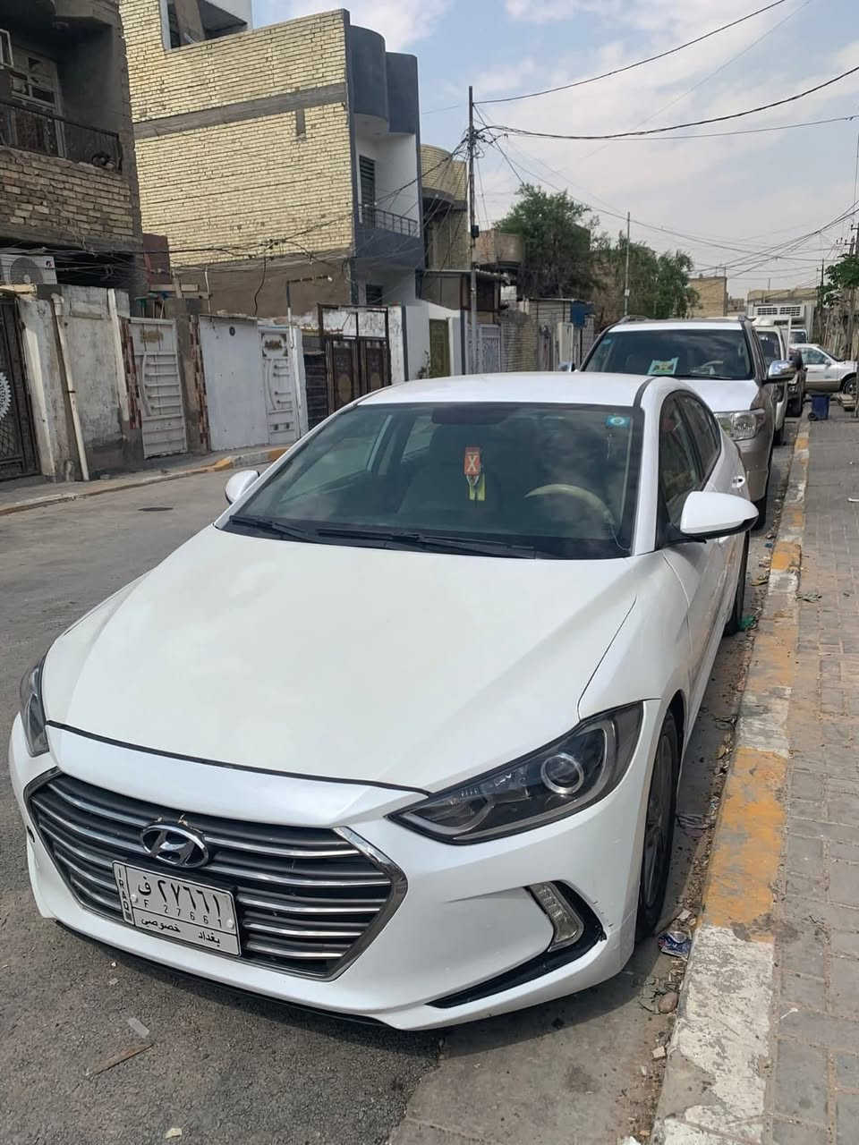 السلام عليكم ورحمة الله وبركاته 
الالنترا موديل 2018 وارد امريكي ضربتها موضحة بالصورة سيارة ماشيه 76 الف حقيقي 
السعر 128 
*********** 
مامتواجد على الماسنجر بس على الرقم
