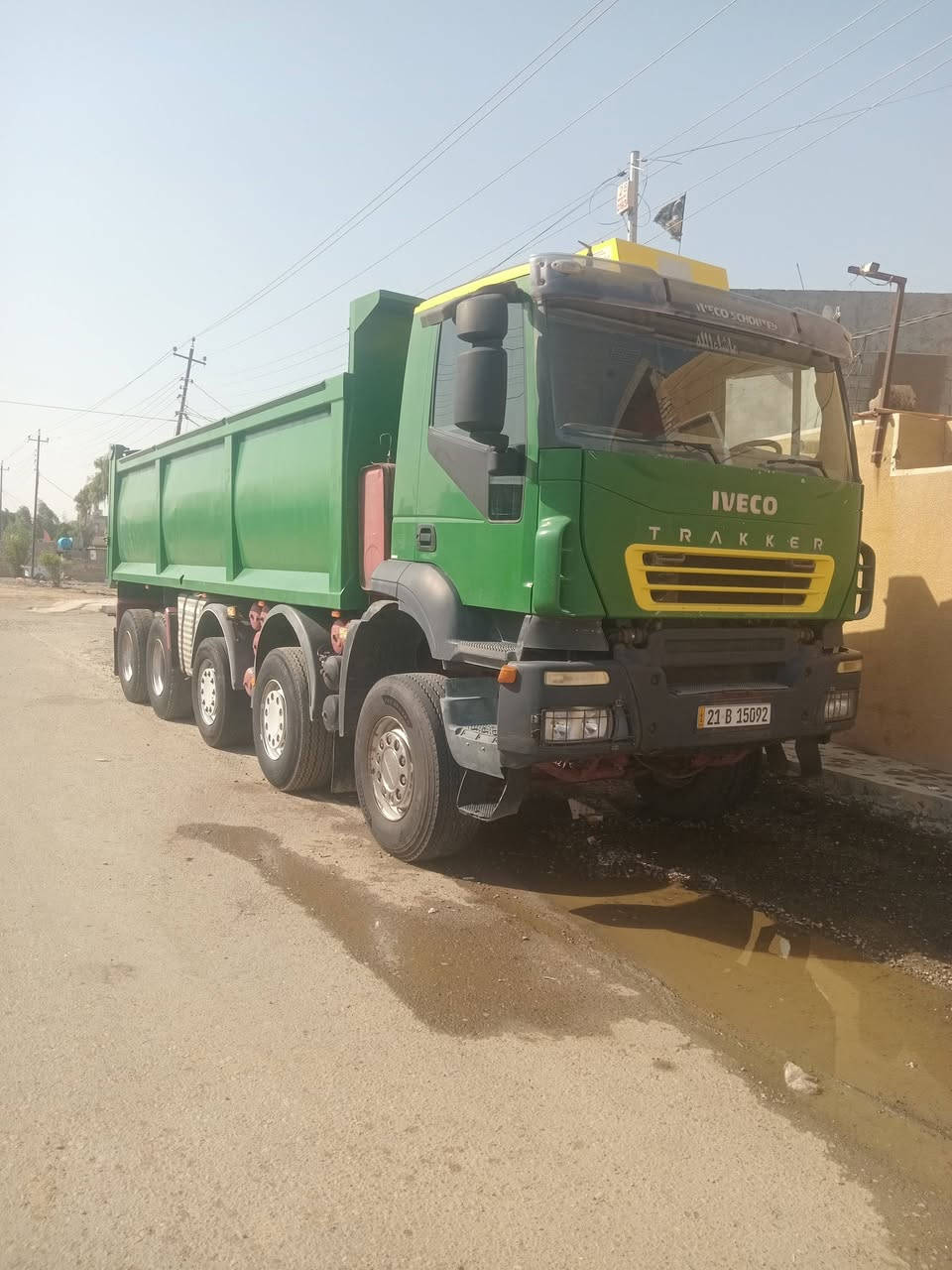 السلام عليكم افيكو عنكبوت ٥ محاور ابلادي موديل 2005 محرك كروس 13انجكتر كير 221 مجموعه جيئف تخم تاير السياره جاهزه كبل لشغل بدي 24 متر الاستفسار ***********.          0782481620
