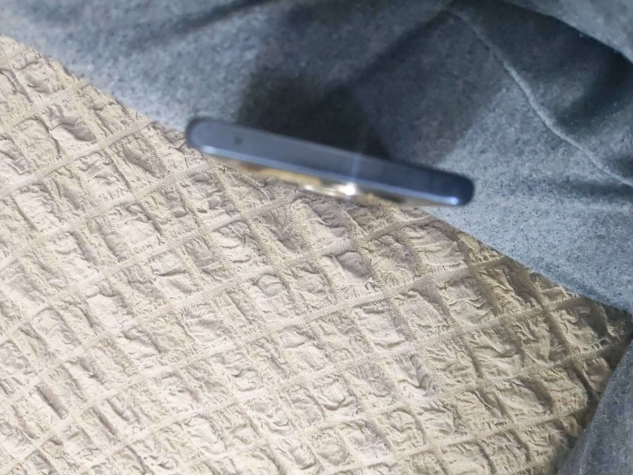 سلام عليكم هونر x9B نضيف من كل النواحي بس بي نكراش بسيط بالضهراثرالكڤرلاكسرلافطرلاتصليح السعر٢٢٥بي مجال مكانه شارع فلسطين ***********تحياتي للادمن والجميع
