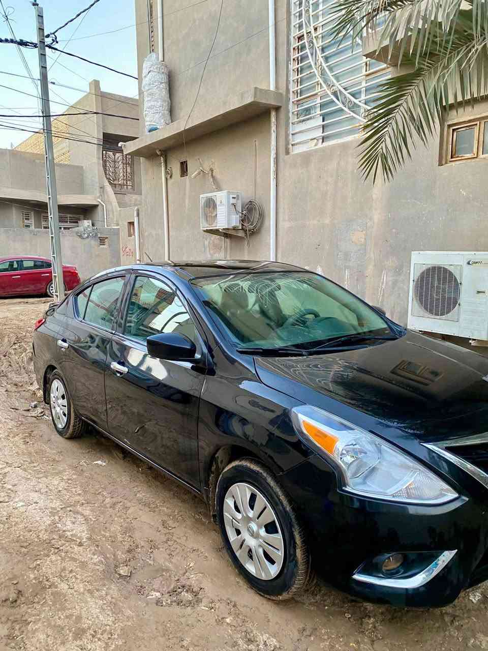 السلام عليكم 
نيسان فيرسا م 2019/رقم بابل سنوية مشروع وطني حرة بأسمي 
السيارة جديدة ومكفولة إستعمال بيت ماشية 60 فقط  /
 گير AT  وليس CV 
لا تبديل ولا ظربة فقط صبغ البنيد 
المحرك الكهربائيات كلها على وضع الشركة احلى من الصور مواصفات شاشة وتحكم وغيرها الاستفسار/. السعر / 91 
*********** أبو محمد
