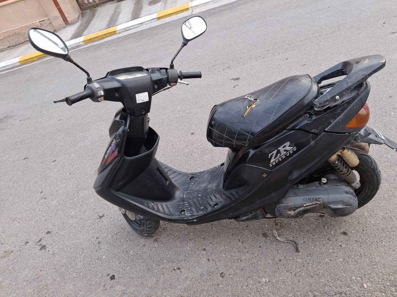دراجه ياماه ٦٠ نضيفه سعر ٢٥٠ ***********
