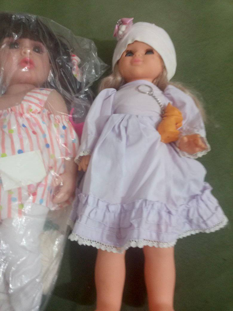 السلام عليكم لعابات للبيع بسعر مناسب مكاني الأمين شارع لنواب


**إذا كنت صاحب هذا الإعلان وتريد حذفه لأي سبب، رجاءا أرسل رسالة إلى الدعم الفني**