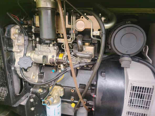 عرض 
👈🏼موالد بيركز انكليزي اصلي 50 KVA
👈🏼كاتم نسبه الكتم 100/100
👈🏼المحرك بيركز انكليزي اصلي 🇬🇧
👈🏼وراس التواليد ستامفورد انكليزي 🇬🇧 
👈🏼للتواصل واتساب او الاتصال 📞
👈***********
العنوان/الانبار ،الرمادي
