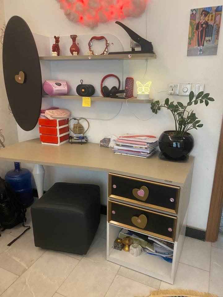 غرفه نوم شبابيه للبيع ***********
