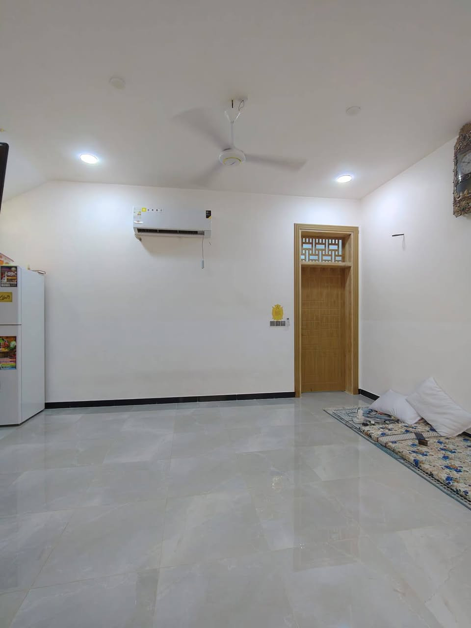 للبيع 102م بالجمعيه طابقين جديد خلف شارع القطعه واجه 8.5 نزال 12
***********
اتصال+واتساب
م/بوابة الغري
