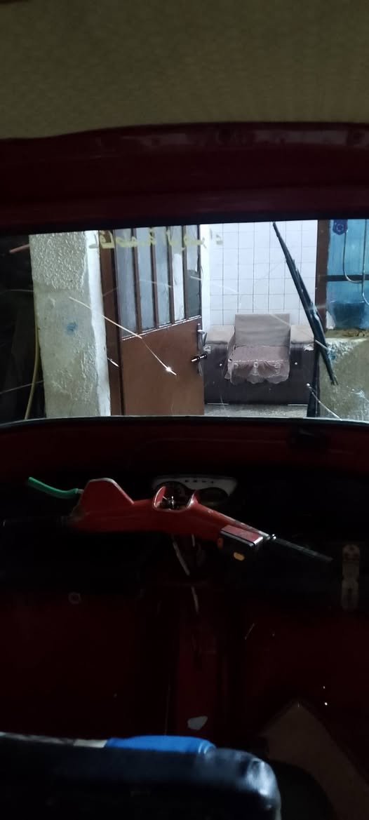 سلام عليكم تكتك اتول محوره مكينه باجاج اوراق كامله  سعر 1500 وبيها مجال عنوان بغداد دوره ابودشير للاستفسار ***********
