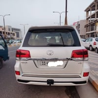 لاندكروزر • ٢٠١٦ • رقم بغداد