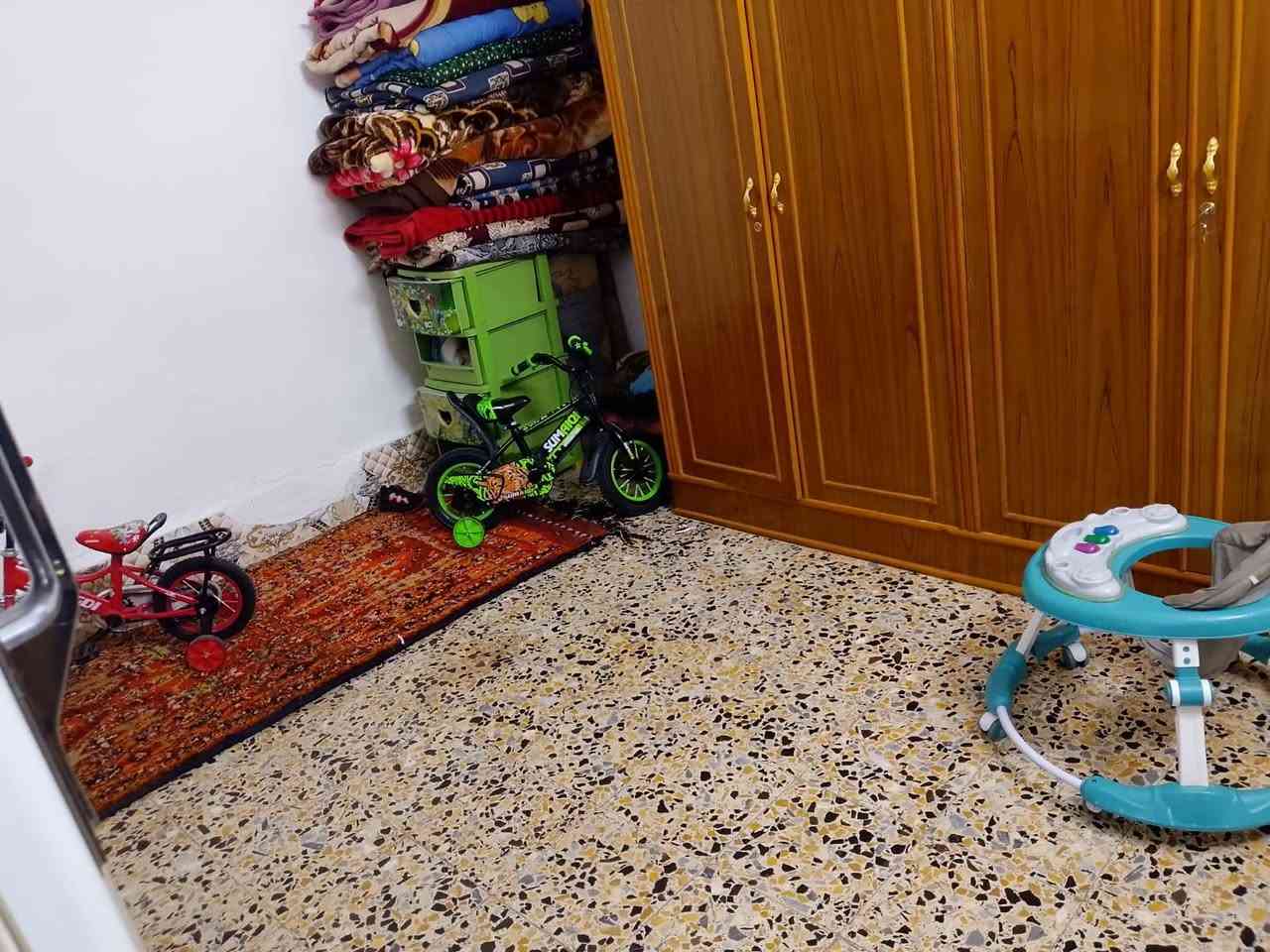 بيت للرهن…100م
موقع📍نجف حي النداء شارع المجمعات 

غرفه صاله

مطبخ ستقبال

حمام لاستفسار ***********

سعره الرهن 20…مليون مده الرهن سنه و قابل التجديد
