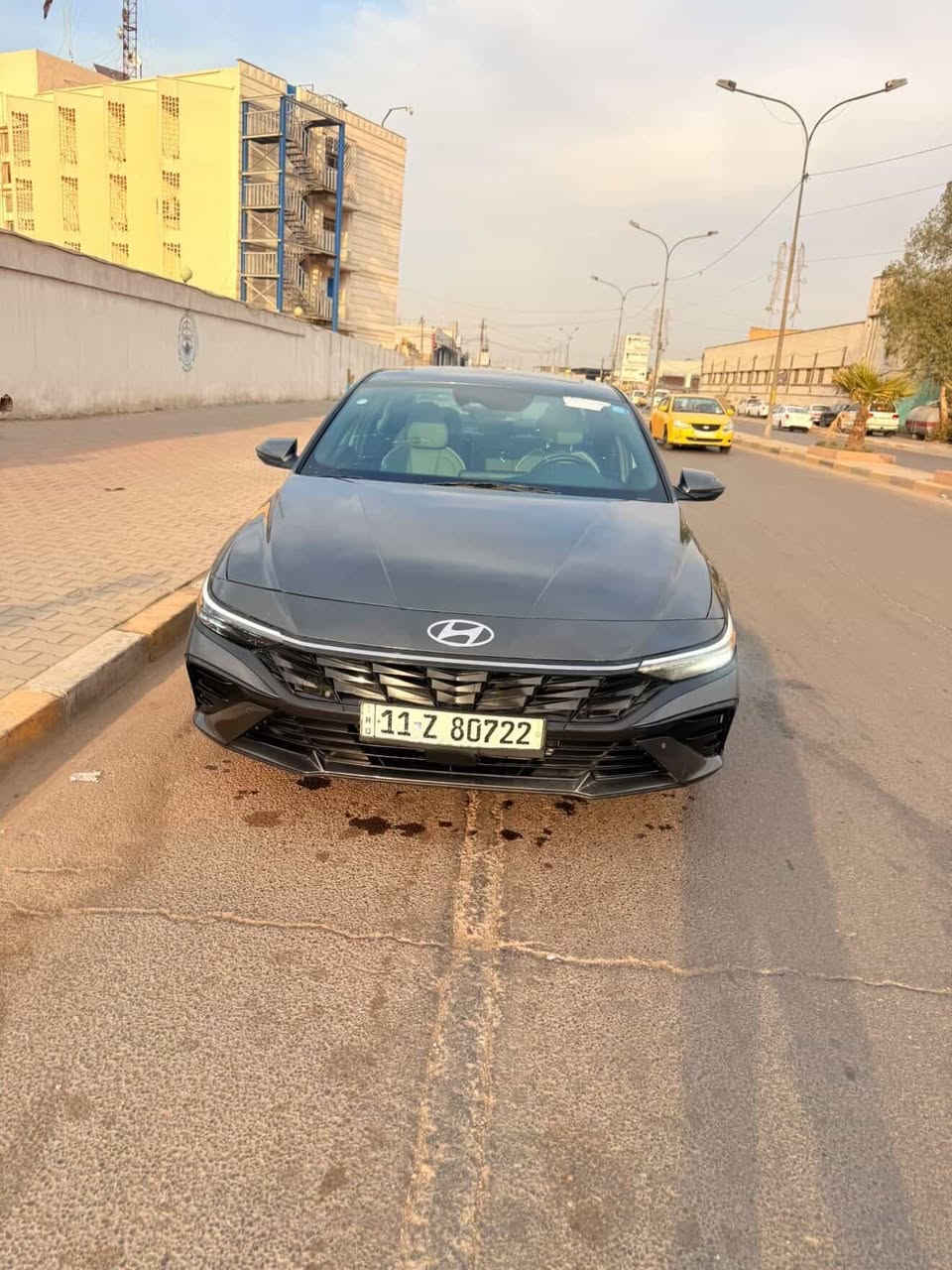 🔹 هيونداي النترا 2024  هايبردوارد أمريكي لمتتد للبيع 🔹

📌 تفاصيل الضرر:
ضرر بالباب + بنيد ودعاميه، وشبر بالجاملغ
📸 صور الضرر موجودة داخل المنشور (كلشي واضح وبدون لف ودوران)

📍 مرقمة بغداد بسمي مشروع وطني 
🚗 الماشي: 6 آلاف ميل فقط
⚙️ المحرك: 1600 تيربو

✨ المواصفات:
 • فتحة سقف
 • رادارات 360 درجة
 • نظام تحديد المسار + تنبيه مغادرة المسار
 • قيادة شبه ذاتية
 • نظام النقطة العمياء بالمرايات الجانبية
 • رادار أمامي
 • نظام بريك طوارئ تلقائي
 • نظام Auto Stop
 • شاشة عدادات ديجتال
 • شاشة وسطية تدعم Apple CarPlay وايرلس + Android Auto
 • 3 أنظمة قيادة (Sport / Normal / Smart)
 • ليد أمامي + سكن نهاري ليد
 • كاميرا خلفية
 • نظام التوقف الذاتي عند وجود جسم أثناء الرجوع

16300$

***********
