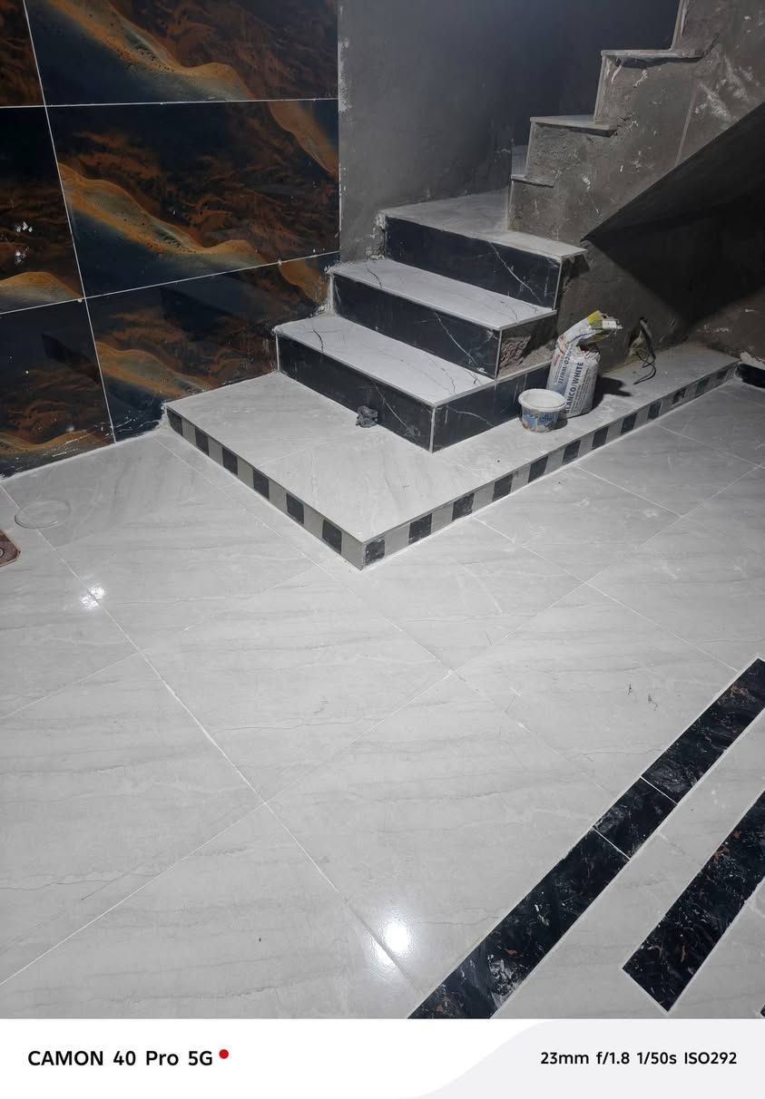 خلفة سيراميك بورسلين الواح .. تصفير ارضيات 
شغل هندسي بأحدث الطرق 
للتواصل  ***********
