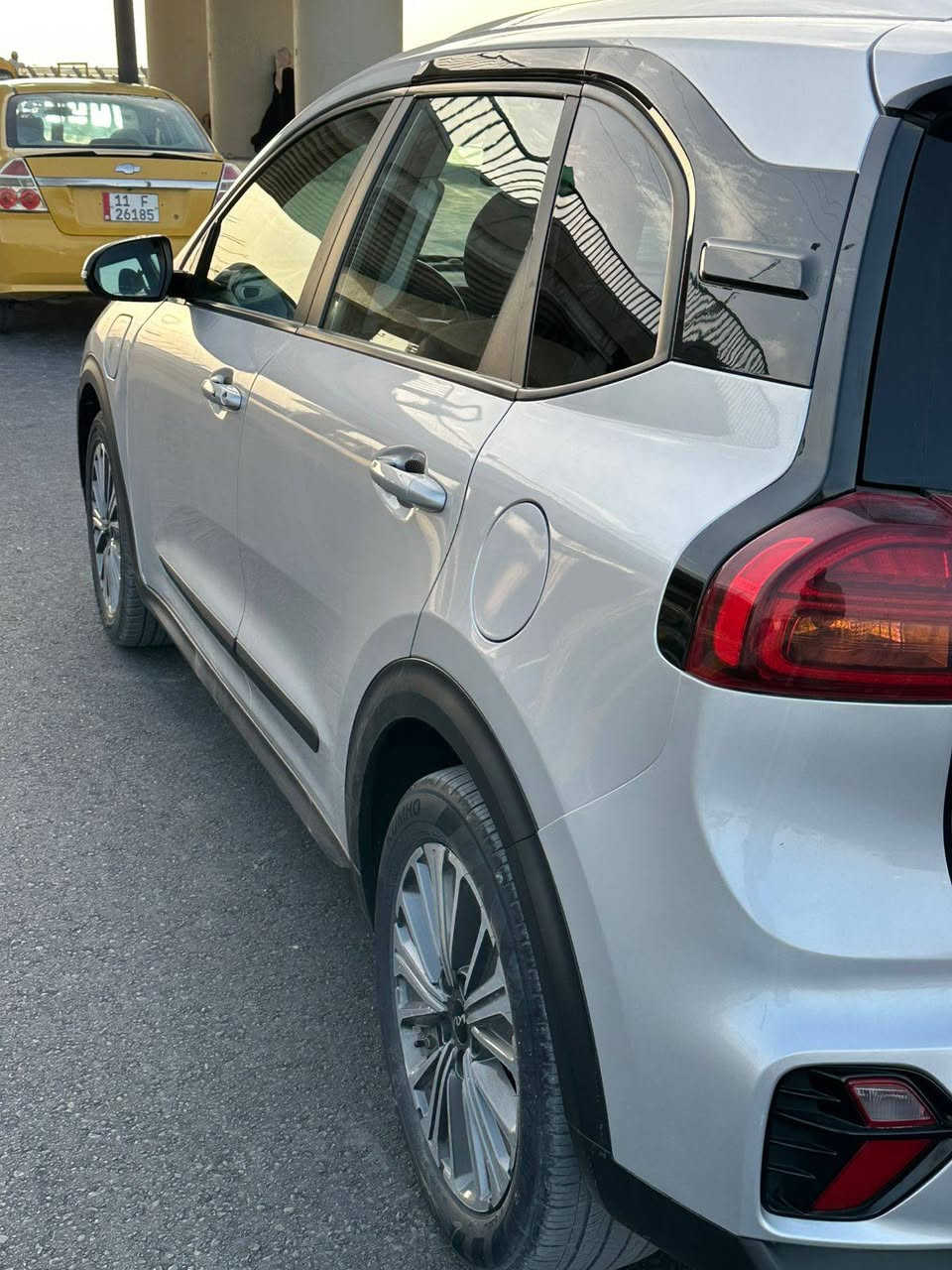 كيا نيرو موديل ٢٠٢٣
بيع او مراوس حسب القناعة
مكفول من الصبغ والمعجون 
ارباكات شركة  
فقط بارد بل مدكر جهة اليسارة وطرف البنيد
ت/***********
