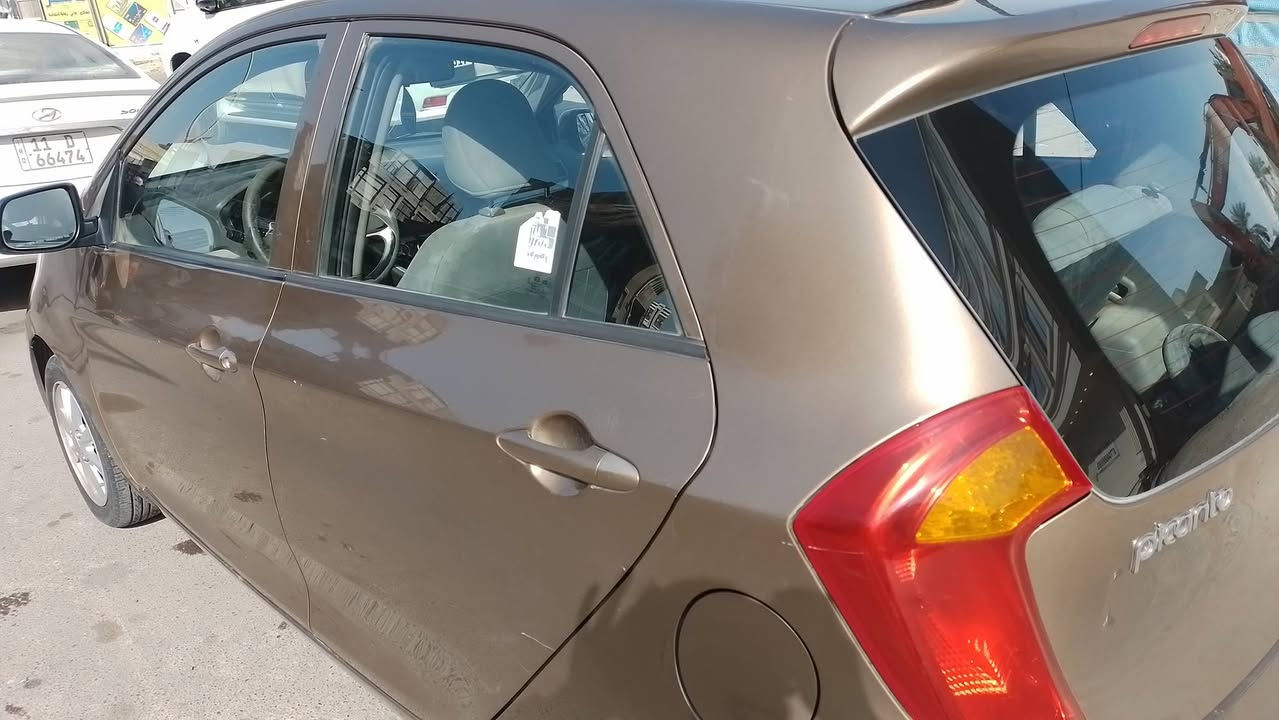 السلام عليكم بيكانتو ٢٠١٤
بغداد بأسمي  ....  رقم دولي...هزة ..سنوية جديدة..
السيارة مكفولة من الضربة 
فقط بارد بهلال الجاملغ
 السيارة جاهزة  
العنوان : بغداد _ الاعظمية 
الاتصال ***********
