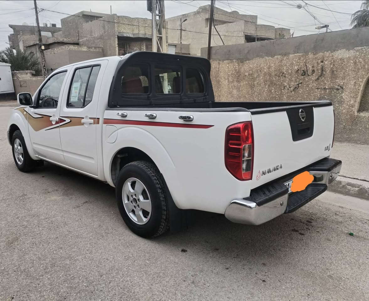 السلام عليكم(مكلف بل نشر رقم صاحب السيارة ***********) 
نيسان نيفارا 2014 مكفولة من الضربة والصبغ بيه بارد فقط بل باب خلف الصدر السونار داخل المنشور مكينة وكير مامفتوحات رقم بغداد الدولي بأاسمي سيارة مال جناي السعر 119وبيه مجال بسيط مكان السيارة بغداد الكمالية الرقم ***********
