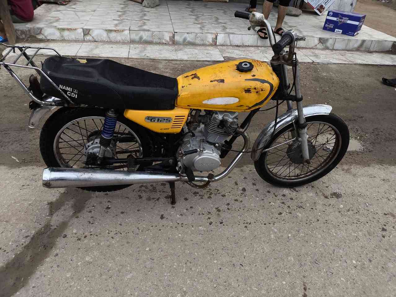 سلام عليكم رداجا ناما للبيع دراجا نهضا وسرعا مابيه شي للبيع ادوات السعر 260 بيه مجال شي بصيط للشراي مكان قضاء الهوير اي استفسار عرقم ‏‪0771 146 0374
