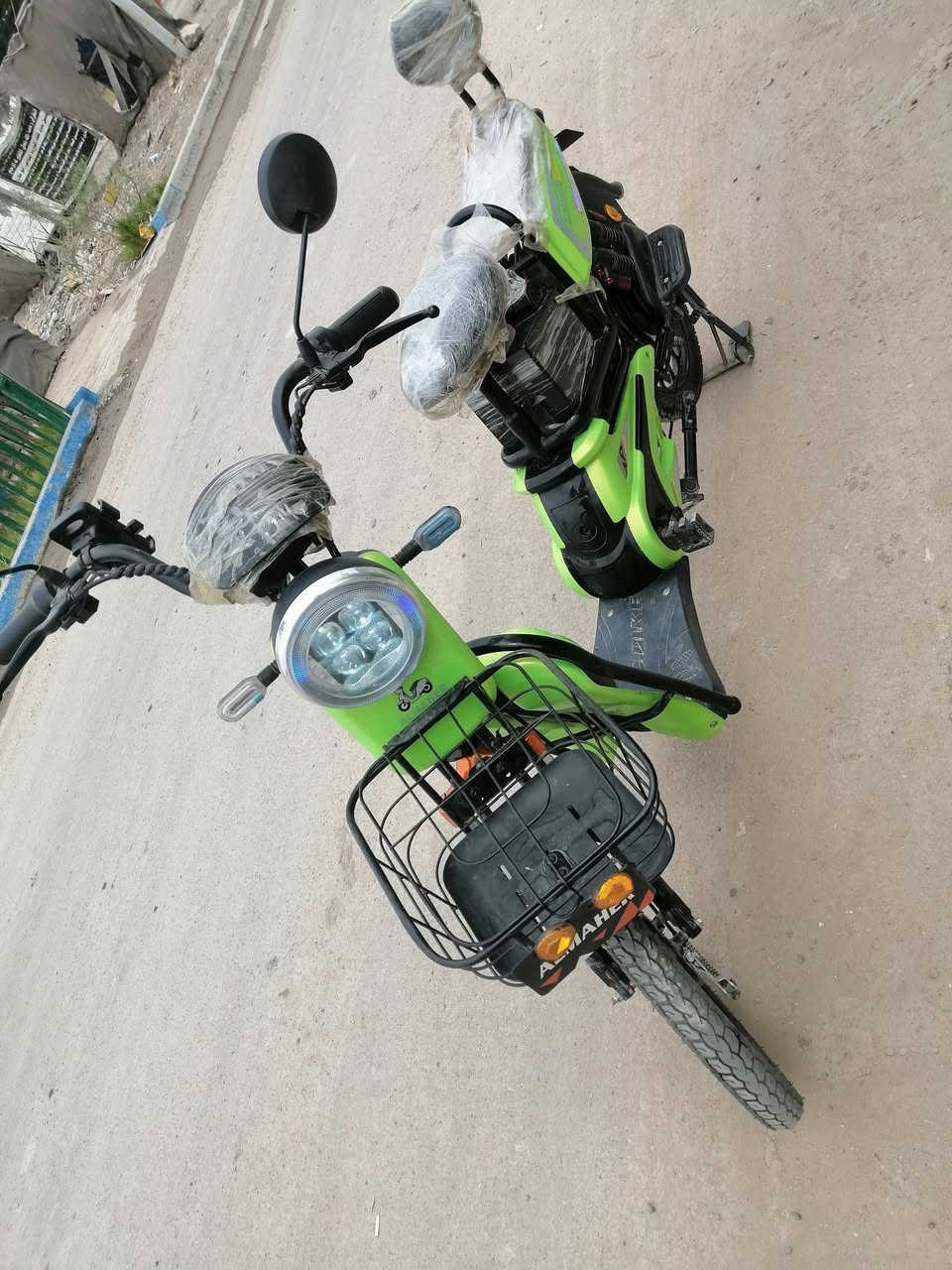 دراجه فول مواصفات بصمه وكارت وشاحن مبايل قاعده مبايل موديل حديث الشراي يجي خاص للتواصل وات ساب***********
