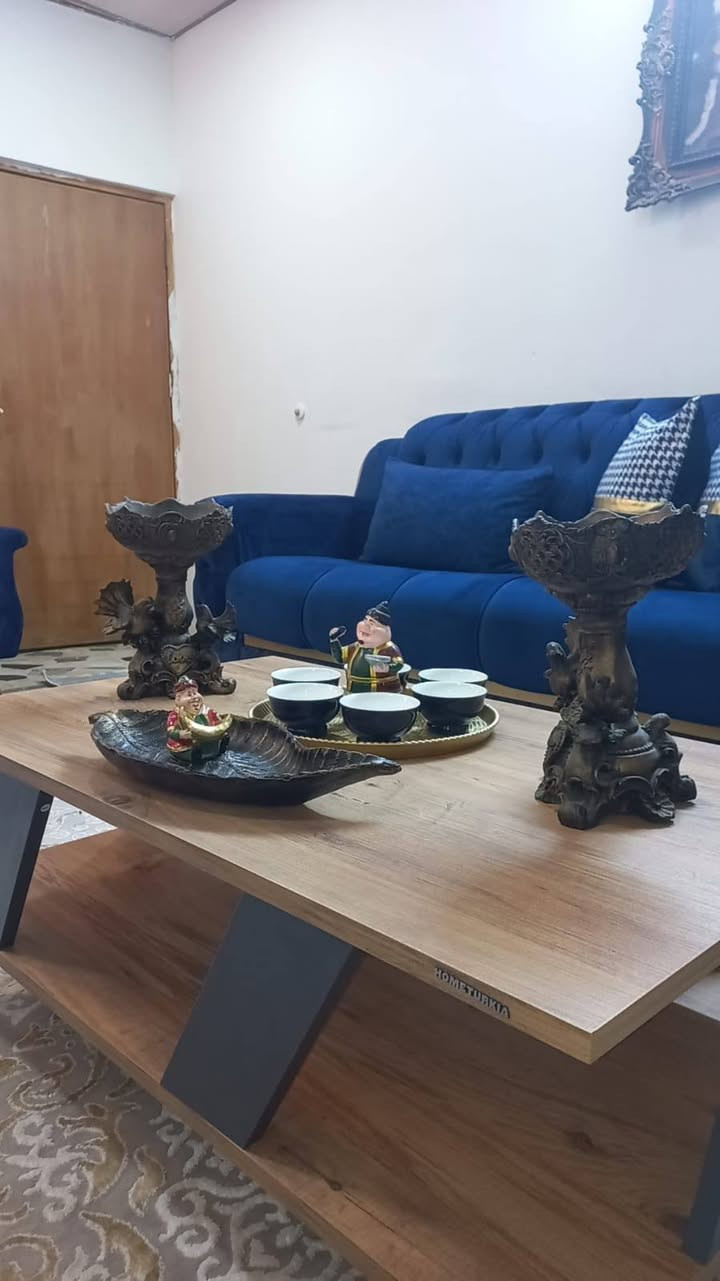 للبيع مكتبه وميز تلفزيون وماصه وسطية ٥٥٠ فقط الشراي يعلق وادخله خاص مستعجلة عليهن مكان ماكو ٥٥٠ ورديه حلة


**إذا كنت صاحب هذا الإعلان وتريد حذفه لأي سبب، رجاءا أرسل رسالة إلى الدعم الفني**