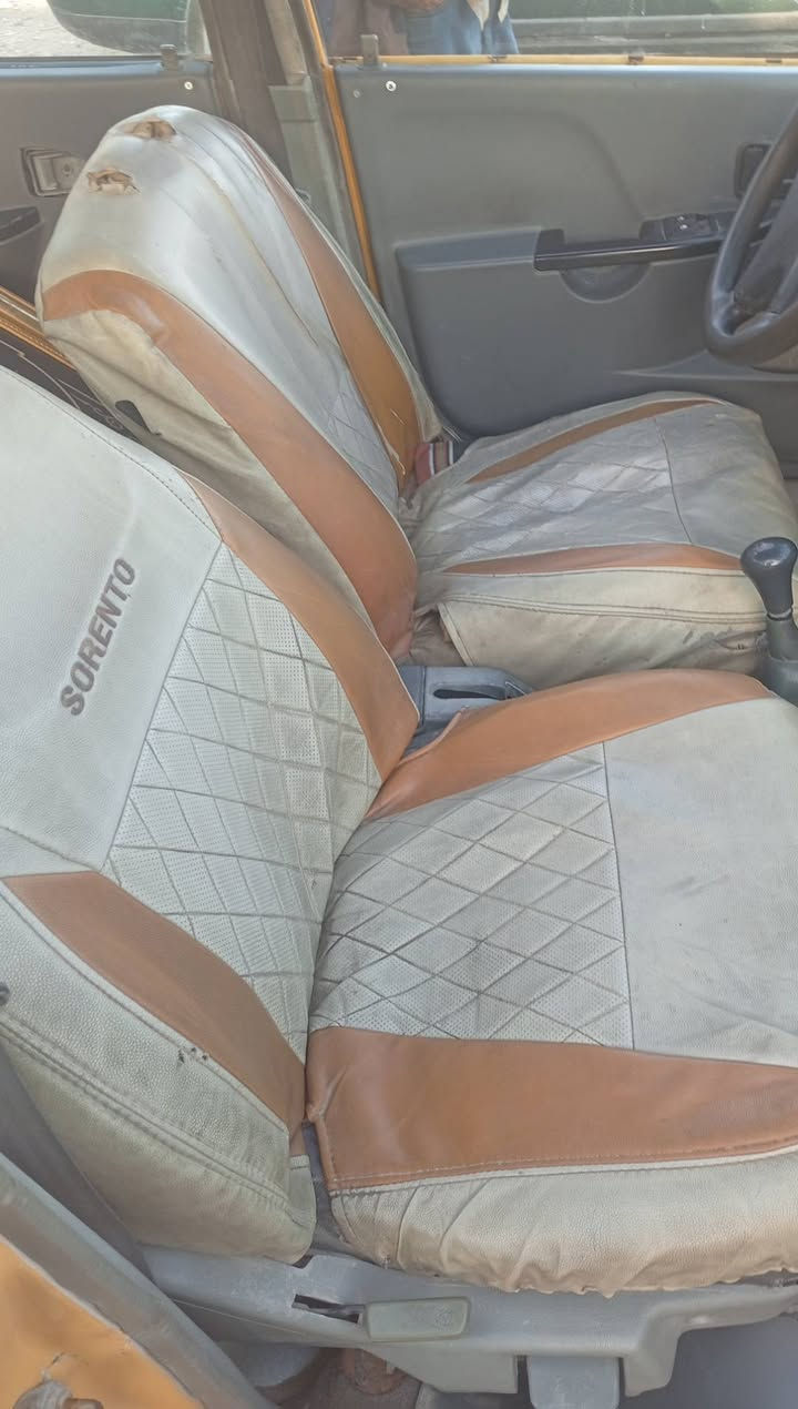 السلام عليكم ورحمه الله وبركاته سيارة سايبة موديل 9نضيفة مكينة وكير نضيفات حدادية وتخم تءاير نضيف ترايكوين متريد رقم بغداد الماني سنوية عضم عاج راعيها مواصلة بدون راعي اتكفل عشائر وقانون سعرها 11وبيها مجال حك جيتك عنواني بغداد العبيدي ‏‪0 774 594 4485‬‏ مكلف بالنشر
