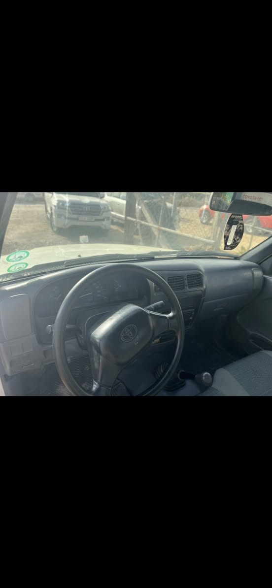 السلام عليكم جمره موديل 2002 سياره كفاله عامه سياره برغي عشره ما مفتوح بيه مكينه اكفاله الك حتا سنه رقم دولي سنويه 2031  
السعر 115 وبيه مجال 
مكاني الدوانيه قضاء عفك 
التصال ***********
