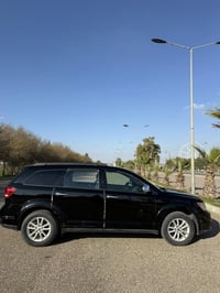 جورني • محرك ٦/٣٦٠٠ • ٧ راكب