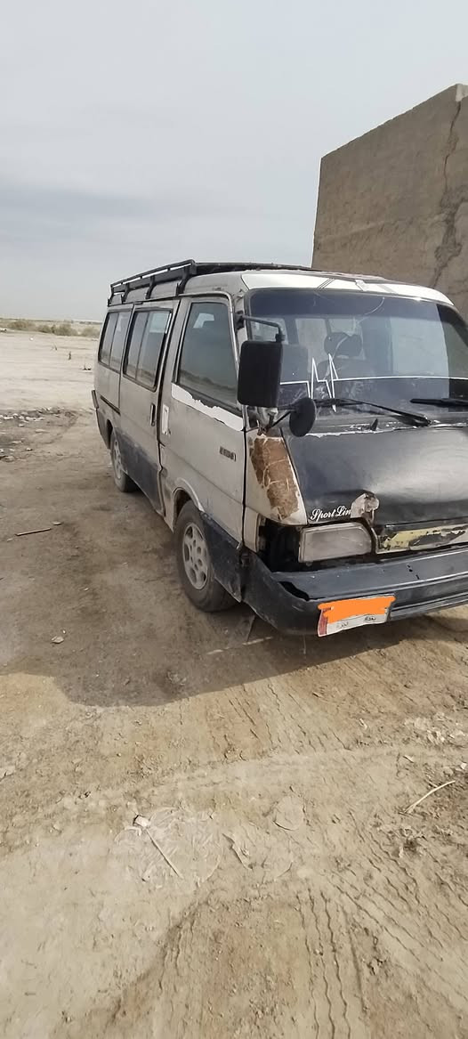 سلام عليكم كيا بسته للبيع مديل 92 رقم بغداد سنويتها لل27 شهر 8 كير ومحرك وبم واكسل جدد تخم تاير جديد باتري جديد السياره جاهزه  خط وبحث حي العامل تفاصيل أكثر اتصل على الرقم *********** مكان كربلاء السعر 25 وبيها مجال

