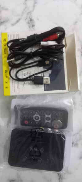 بلوتوث M6 بالكارتونه يفيد للسيستمات سعر القطعة ٢٠ الف
متوفر توصيل ***********
