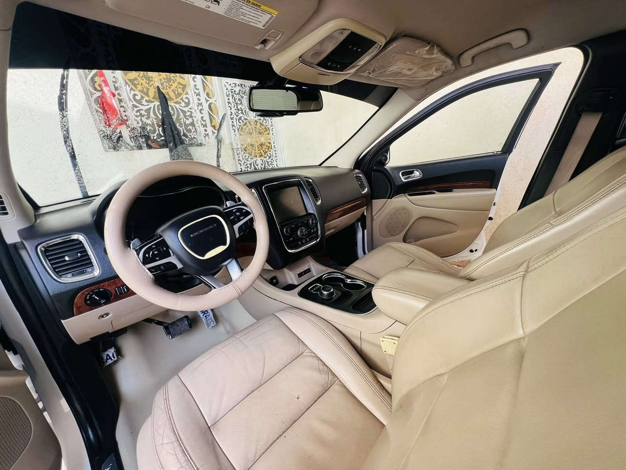 للبيع دورنكو 2014رقم بغداد وارد خليجي كفاله كفاله عامه  حته من البارد بيه فقط طخه كد اصبع فول مواصفات عده الفتحه ***********مكينه كير حداده كله كفاله مكاني بصره ابو الخصيب السياره نضيفه
