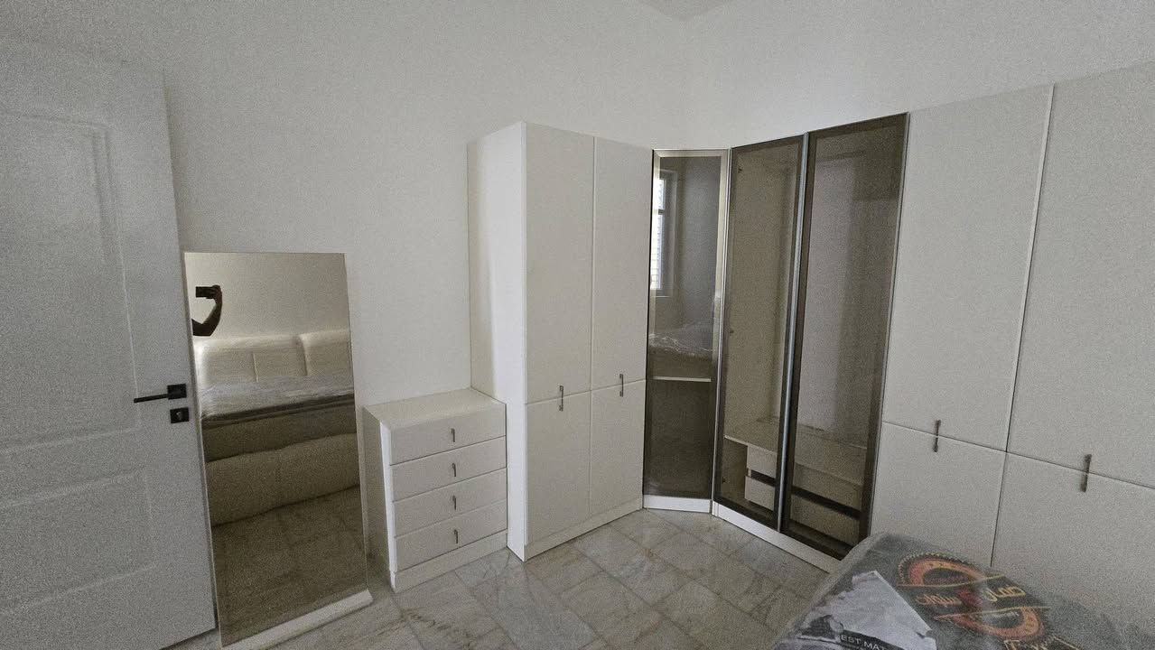 غرفة تركية جديدة غير مستعملة
الكنتور 9 ابواب والخشب HDF
السعر مليون و750 
مكاني كربلاء
***********
واتساب
