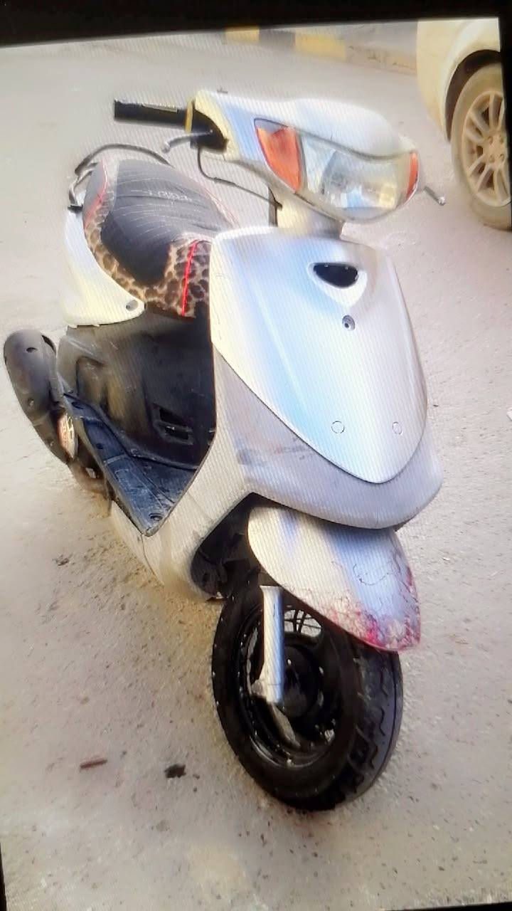 سلام عليكم دراجه ماكس قجمه 120شلعه رايده مراوس شعندك نزل  مكاني بغداد الحسينيه الراشديه النتصال عله الرقم ***********
