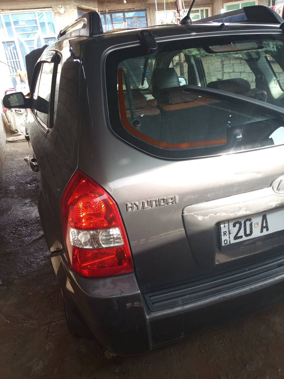 توسان محرك ٢٠٠٠ موديل ٢٠٠٨ رقم وهزه جديد  بأسمي بيه ٣ قطع صبغ بدون دواخل كير محرك مكفولات سياره جاهزه السعر ١٠٣ الرقم ‏‪***********
