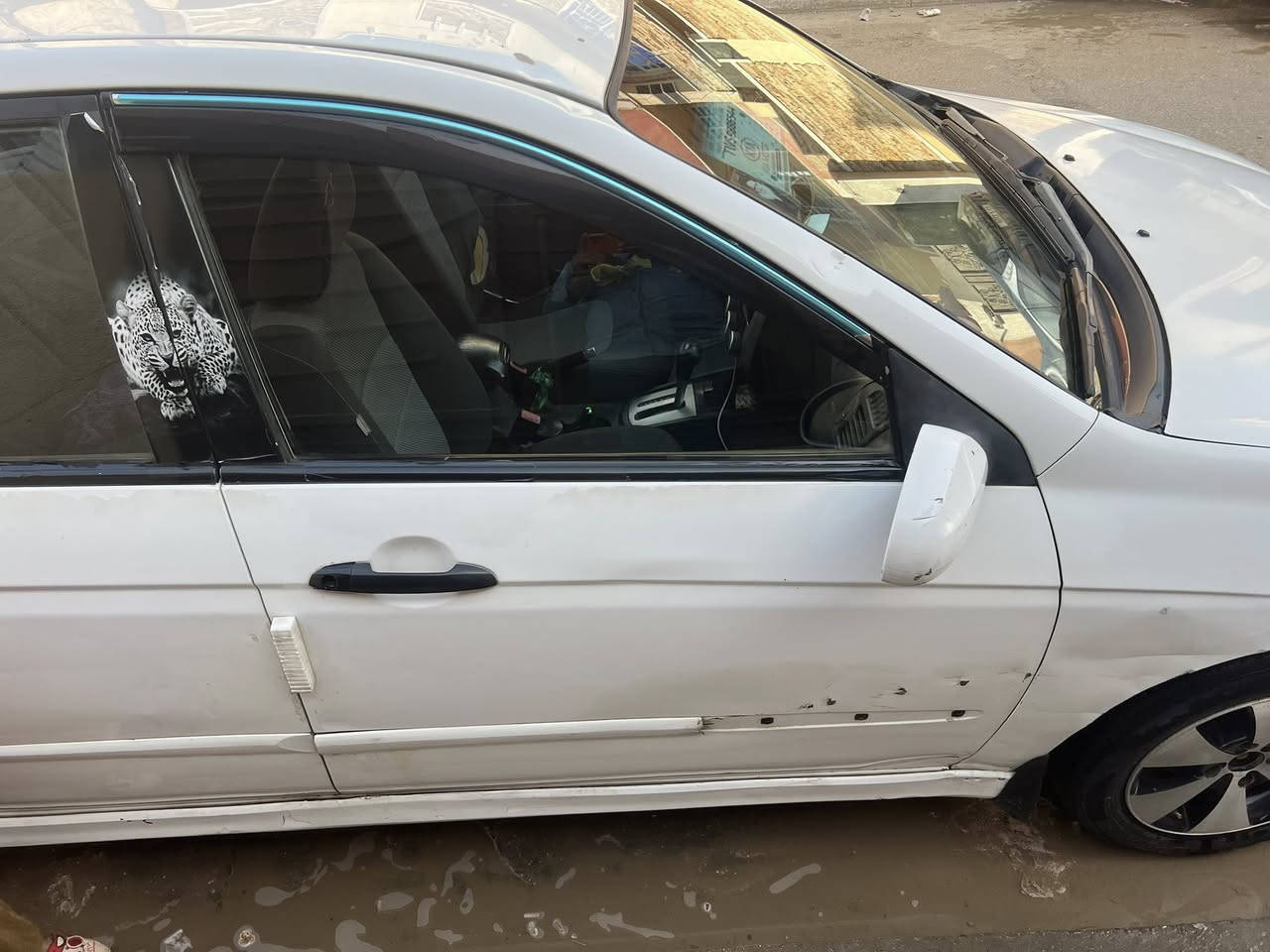 كيا سبيكترا موديل 2008 هاش باك وراد امريكي محرك
2000
كير ومحرك خير من الله 
زوج تاير جدد مع سبير 
باتري جديد
مثبت سرعه
كهربائيات شغاله 
شاشه كامره خلفيه
ماء اخضر حماوة ثابته 
صدرها ٧٥%
تبريد عاطل يرادله راديتر 
دعاميات بيهن شخوط بسيطه كلش
ضربتها ستوته الجاملغ الخلفي الايمن 
مرجعيها ماواصله الحوض 
الجاملغ الايمن ايضا هم طخه موضحهن بلصور 
بها طخطخات بسيطه يرادلها ترتيب 
صبغها بلاد 
ابيعها حزام 
رقم بغداد مشروع وطني سنويه شهر العاشر ب2025 مسويها باسمي شرط التحويل مكاني كربلاء
ب76 وبيها مجال


**إذا كنت صاحب هذا الإعلان وتريد حذفه لأي سبب، رجاءا أرسل رسالة إلى الدعم الفني**