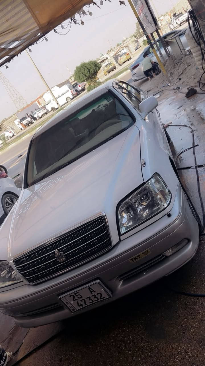 السلام عليكم ملكه  قرار 48 مداور رقم انگليزي 
شاصي 75 ديفور جبير 
سياره فول 4 دكم ماعدا الفتحه
تبريد قطعتين 
ثلاجه 4 كشنات كهربائي 
برده خلفيه
بلوتوث 
وبعد هواي مواصفات بيها 
كفاله عامه سياره تحوير  نجف بالكامل دشبول مثنى العيساوي
جاهزه من كلشي من حداديه من تخم تاير وباتري البارحة شادهن 
ادامة كاملة للمحرك تبديل جديد 
اضافة مراوح شاهينة +مروحة تبريد 
لايت زنون 
بلوتوث اصل 
كامرة خلفية شاشة 4k
 السيارة صايغها صياغة مال جناي موبياع شرة
*********** للتواصل واتساب
