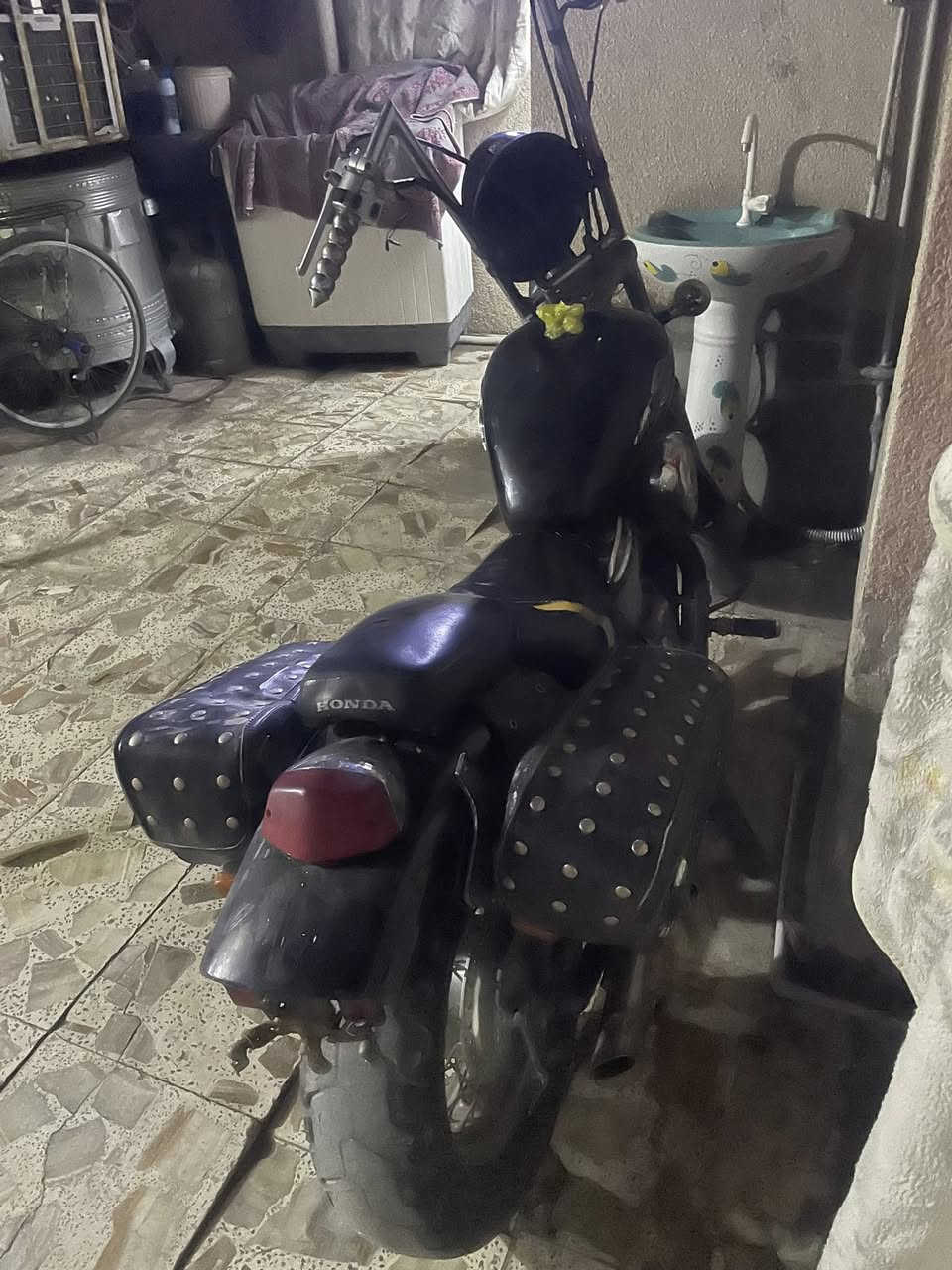 سلام عليكم ستد البيع كير مكينة كفالة دراجة شلعة ومعدل عوزهة شوية ترتيب سعر مليون او مية 1100 رقم *********** او مراوس اب دراجة زغيرة مرتبة
