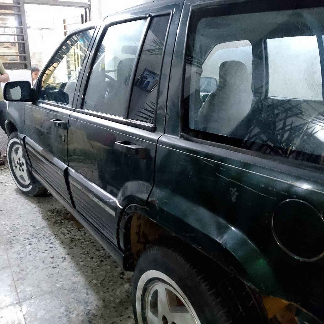 جيب شيروكي 96 بغداد موازي كير ومحرك خير من الله باتري شغال تايرات نص عمر صدر جيد كهربائيات جيده المكان جسر ديالى القديم لعريفيه رقم الهاتف ***********السعر35 بغداد, العراق
