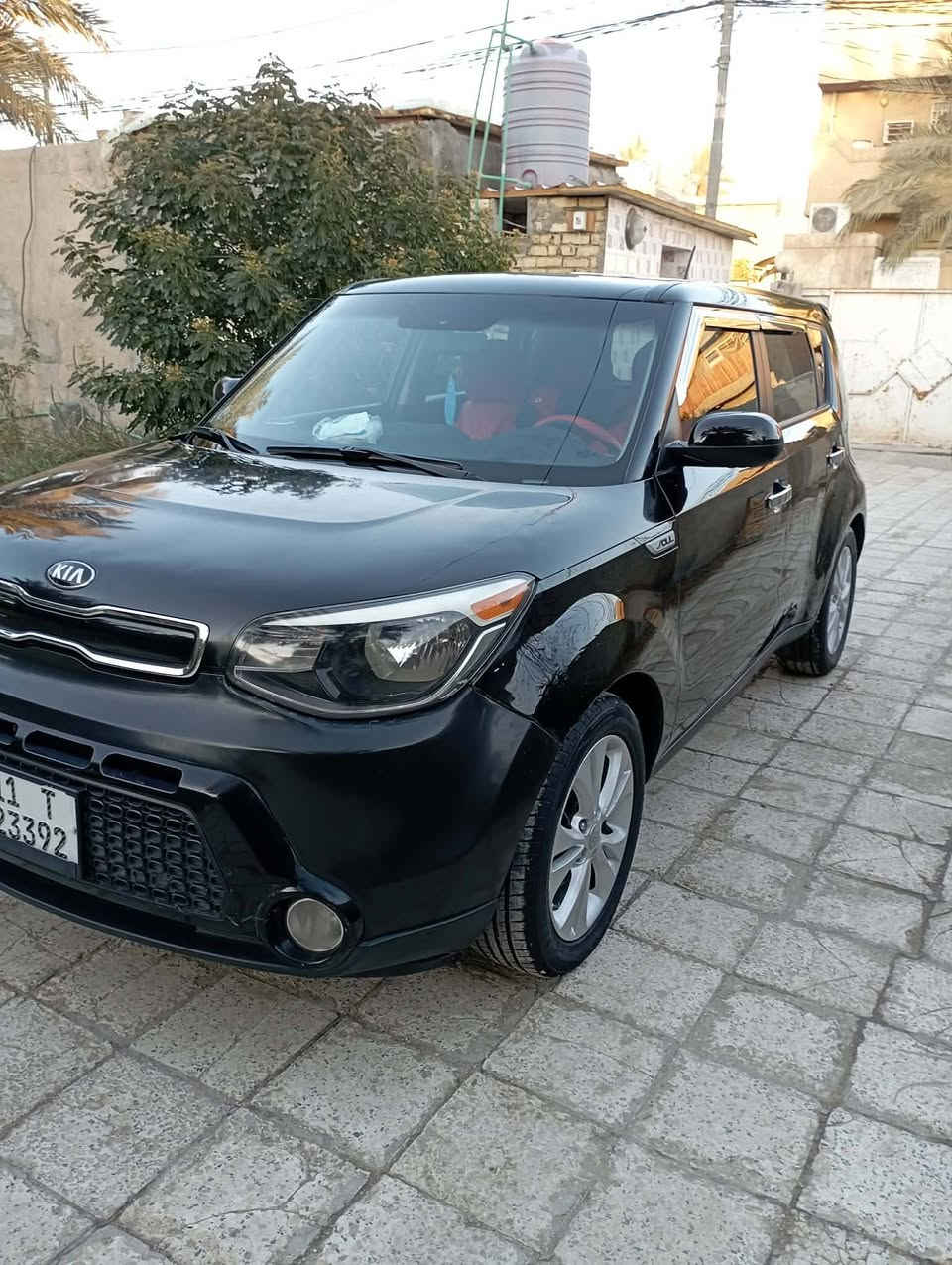 كيا صول 2016رقم بغداددولي بسمي حادثه البنيدوصور الحادث مرفق بالمنشور  مكينه 2000شاشه كامره حساس خلفي سياره جاهزه مابيه اي نقص السعر110مكاني بابل موبايل ***********
