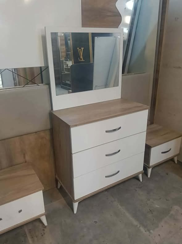 غرفه نوم تركي 5قطع نظف فول سعر ٣٧٥؛مع شد ونقل داخل بغداد مجاني


**إذا كنت صاحب هذا الإعلان وتريد حذفه لأي سبب، رجاءا أرسل رسالة إلى الدعم الفني**