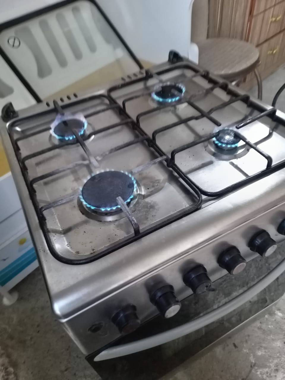 اغراض نضيفة للبيع عنواني كركوك اشتري وابيع اي حاجة منزلية اتصل***********
