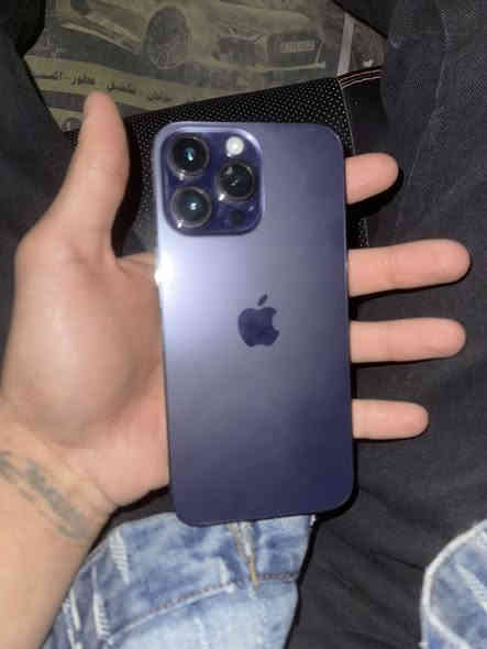 السلام عليكم ايفون ١٤ بروماكس باطاريه ٧٦ ذاكره ٢٥٦ دبل سيمكارت سعر٨٢٥ وبي مجال قليل رقم***********
