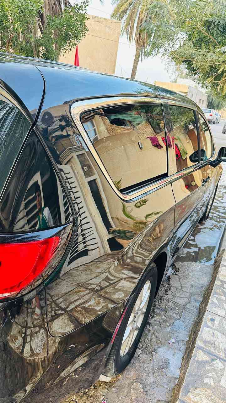 كرايسلر باسفيكا 2023 CHRYSLER PACIFICA
ماشية 65
#مواصفات فول عدا الفتحة 
1- بصمة تشغيل وابواب بصمة 
2- هاند بريك بصمة كهربائي
3- محرك 6 سلندر 3600 بانزين
4- هيترات بالكشنات
5- رادر امامي وجانبي 
6- بيبان كهرباء ( تحكم ريمونت ) وبصمة أبواب 
7- صندوق كهرباء شفط بصمة 
8- رادار امامي خلفي بريك ذاتي توقف مانع تصادم
9- كشنات جلد VIP منفصل 7 راكب
10- مانع انزلاق 
 11- كشن خزن ميموري حركات 2
12- لايت لد الشكل الجديد 
13- تنبيه الخروج عن المسار 
14- تبريد مركزي ثلاثة قطع منفصل
15- تدفئه كراسي وستيرن تدفئة
16- تحكم استيرن فول 
17- اشاير بالمري وهيترات بالمري
18- تشغيل عن بعد
19- كير ماوس
20- مثبت سرعه

السيارة جاهزة كلين بس دعاميه صبغ 
الحادث مرفقه مع الصور
السعر//225
مكاني بغداد ***********
