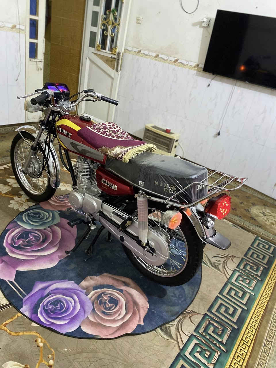 السلام عليكم ...❤️... نامه  متياز موديل 2025  شبه شلامجه لون مميز اوراق صارله شهر    
 من طالعه من المعرض جاهزه دراجه مكفوله كفاله عامه  العنوان كربلاء المقدسه قرب مستشفى الكفيل رقم {***********} السعر 750 وبيه مجال …❤️...✨
