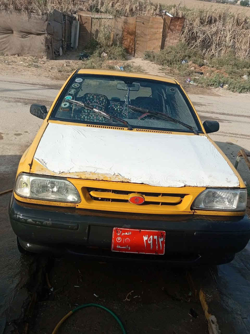 المكان النجف.  مديل 15 السعر ب 12 وبيها مجال  سياره كلشي بيها شغال 
 اشاير.      عالي ناصي.     مسجل.    تبريد. نقص غاز. فقط
 شواصي. نضيفه محرك   حلو. 140. توصل شرط 
ترايك وين ما يعجبك.   كير محرك شرط. 
  السياره راعيها بنجف بجفل بس ما واصله.  ابيع واقع حال. 
***********
