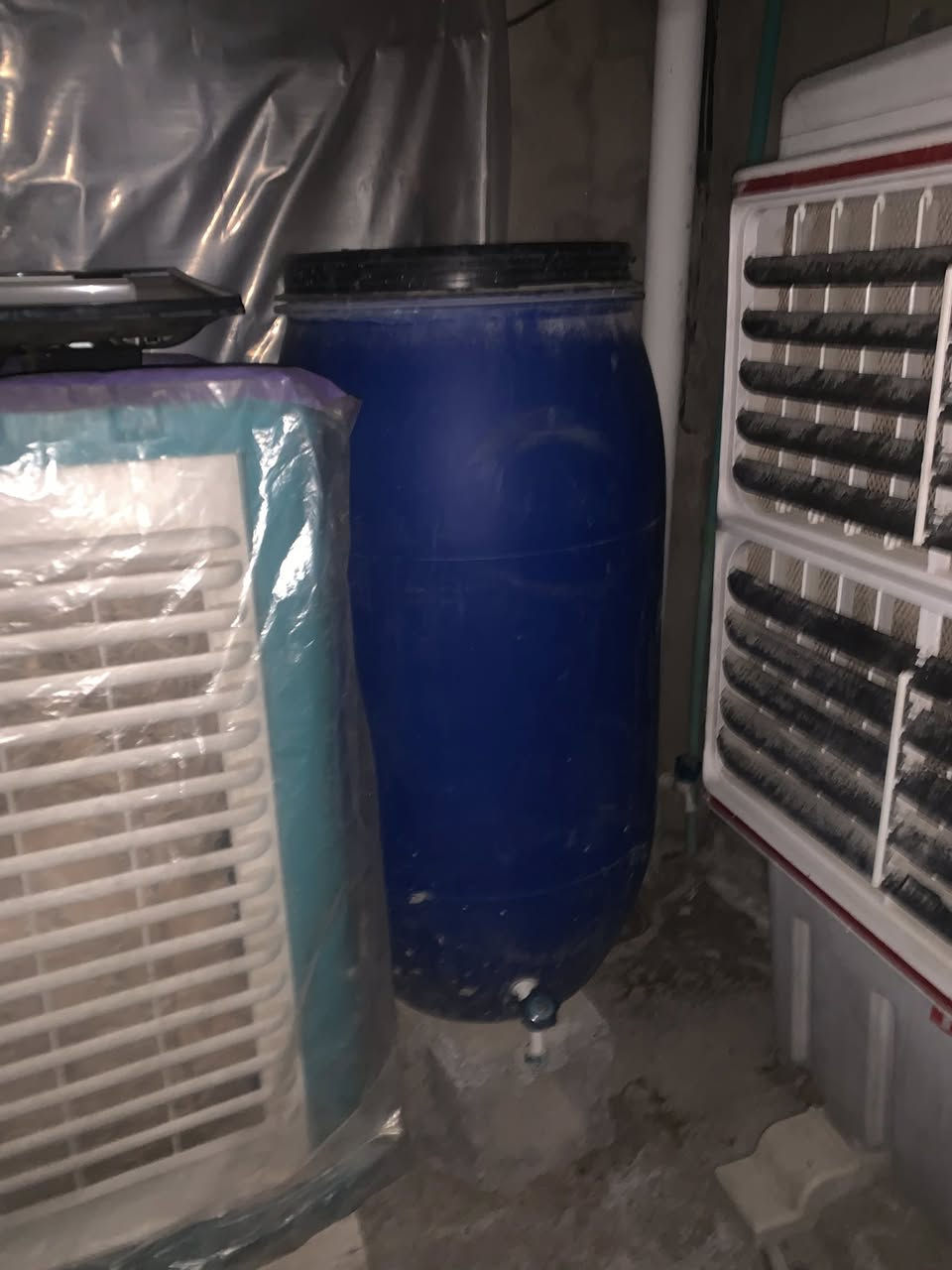 السلام عليكم غراض لبيع البراد ١٠٠ الف وثلاجه صغيره ١٥٠الف ومكنسة كهربائية ب٢٥الف وميز مكتبة ب٥٠ الف وتانكي ب٢٥ الف عنوان الامين النواب شارع مركز


**إذا كنت صاحب هذا الإعلان وتريد حذفه لأي سبب، رجاءا أرسل رسالة إلى الدعم الفني**