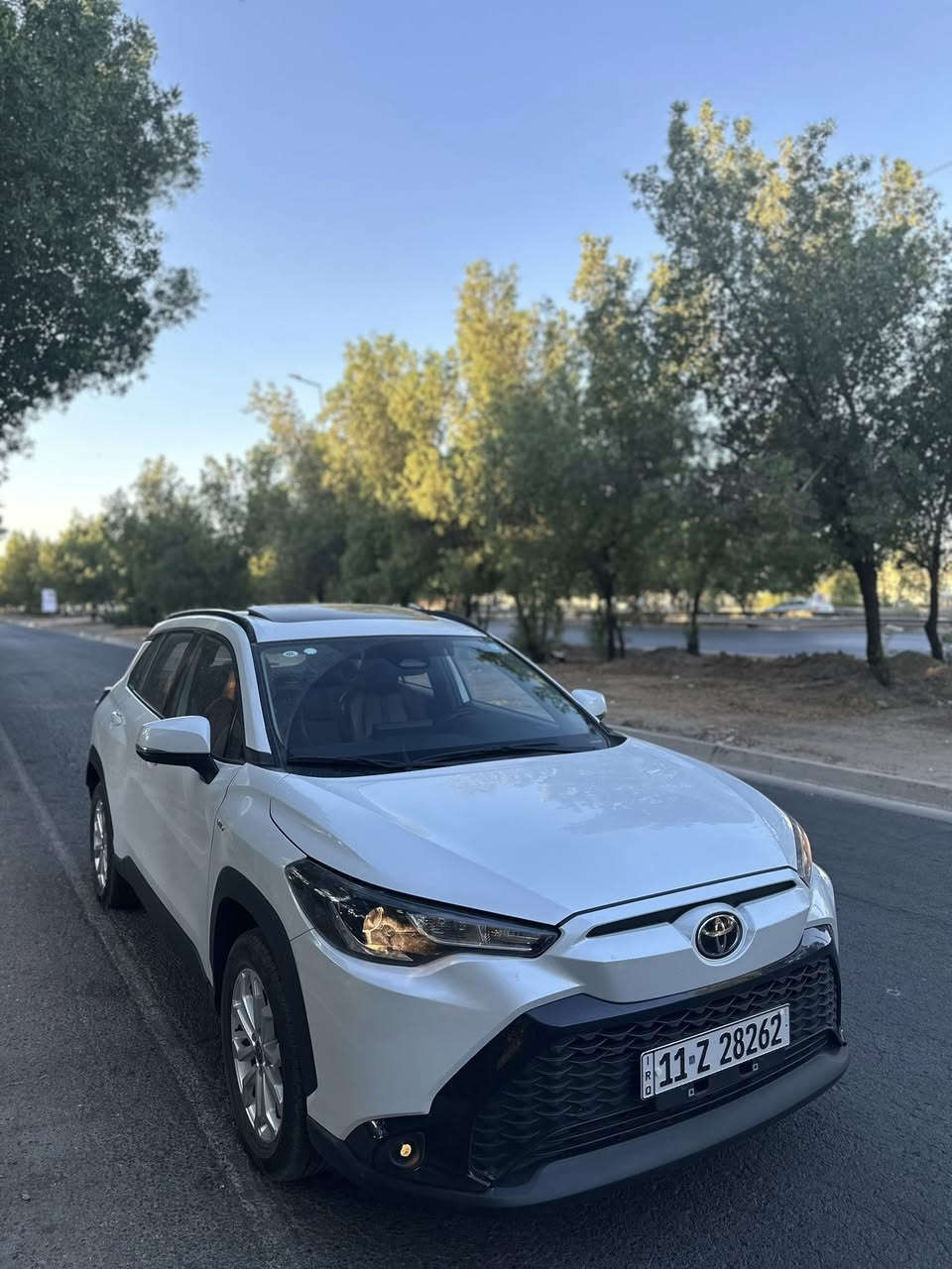 سلام عليكم 
للمراوس بجارجر او اوباما 2018 وفوك ونتراهم ع فرق 
تيوتا فرونت لاندر هايبرد محرك 2000
موديل  2024
فول 
سلايد رادارات  اوتو هولد اشاير مري داخل جلد احمر 
صندوك كهرباء 
بلوجكترات 
ماشيه 11 الف 
سنويه باسمي 
رايده ب177 ورقه 
*********** 
بغداد الكرخ
