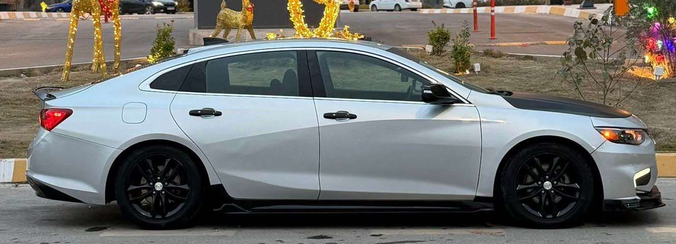 للبيع ماليبو 2018 lt 
محرك 1500 توربو اقتصادي
كير اوتوماتيك Atf المرغوب
تخم ويلكب 17
بصمه تشغيل وابواب 
كار بلي
حساس جانبي
رادار 
الاضافات : كت امامي وصفاح وخلفي 
سبايدر rs
كفرات مري باتمان 
كشن كهرباء
حادث جاملغ وبنيد بدون دواخل سيارة جاهزة من ناحية محرك وكير وحدادية وتبريد
داخلها كلش نظيف 
رقم بغداد دولي جديد هزه جديده 
مكاني بغداد حي الجهاد 
***********
السعر ٩٧ بيها مجال للشراي بغداد, العراق
