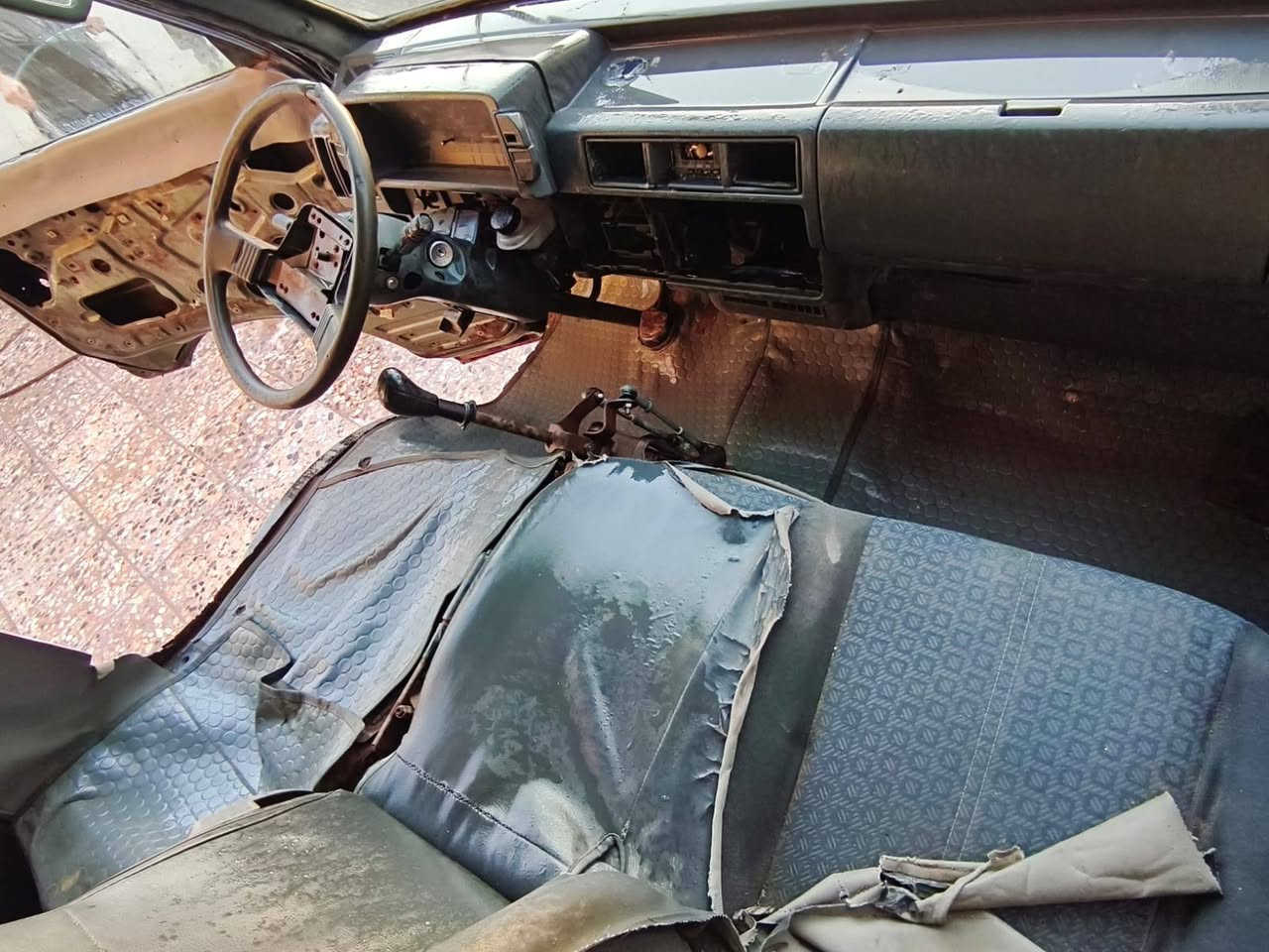 بسته للبيع كير مكينه واكسن شغلات ونضاف غرفه جديده رقم احمر بابل راعيها بل البصره ما اندله ابيعك هل الموجود مكان السياره كربلاء الابراهيميه ما مطلوبه اكفل طلب وعشائر وسرقه السعر 18وبيها مجال بسيط للستفسار ***********
