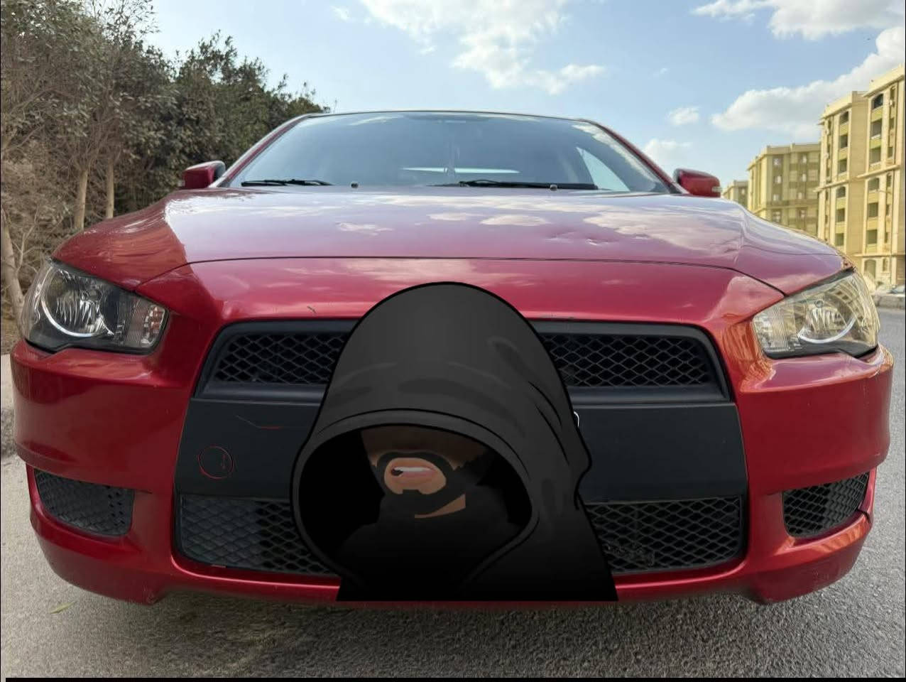 من رحصه الدمين لانسر 2016  بدون صبغ ون حادث بدون كص داخل سياحه مكفول سريقه و عشاير و انتر بول.السياره ما ناقصها برغر.سعر 54  رقم تلفون ***********
