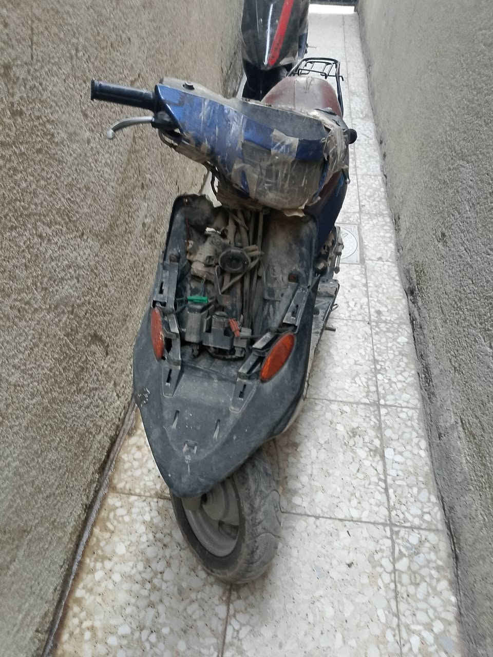 دراجه طافيه السعر 
75  مكاني الشعله 
***********
