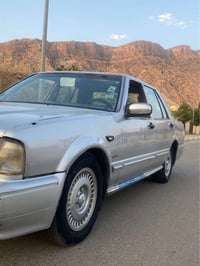 نیسان سدریک  مۆدێل ٢٠٠١ گێرومەکینە بەشەرت تەبرید لەسەر سویچ تەقەو ڕەقە...