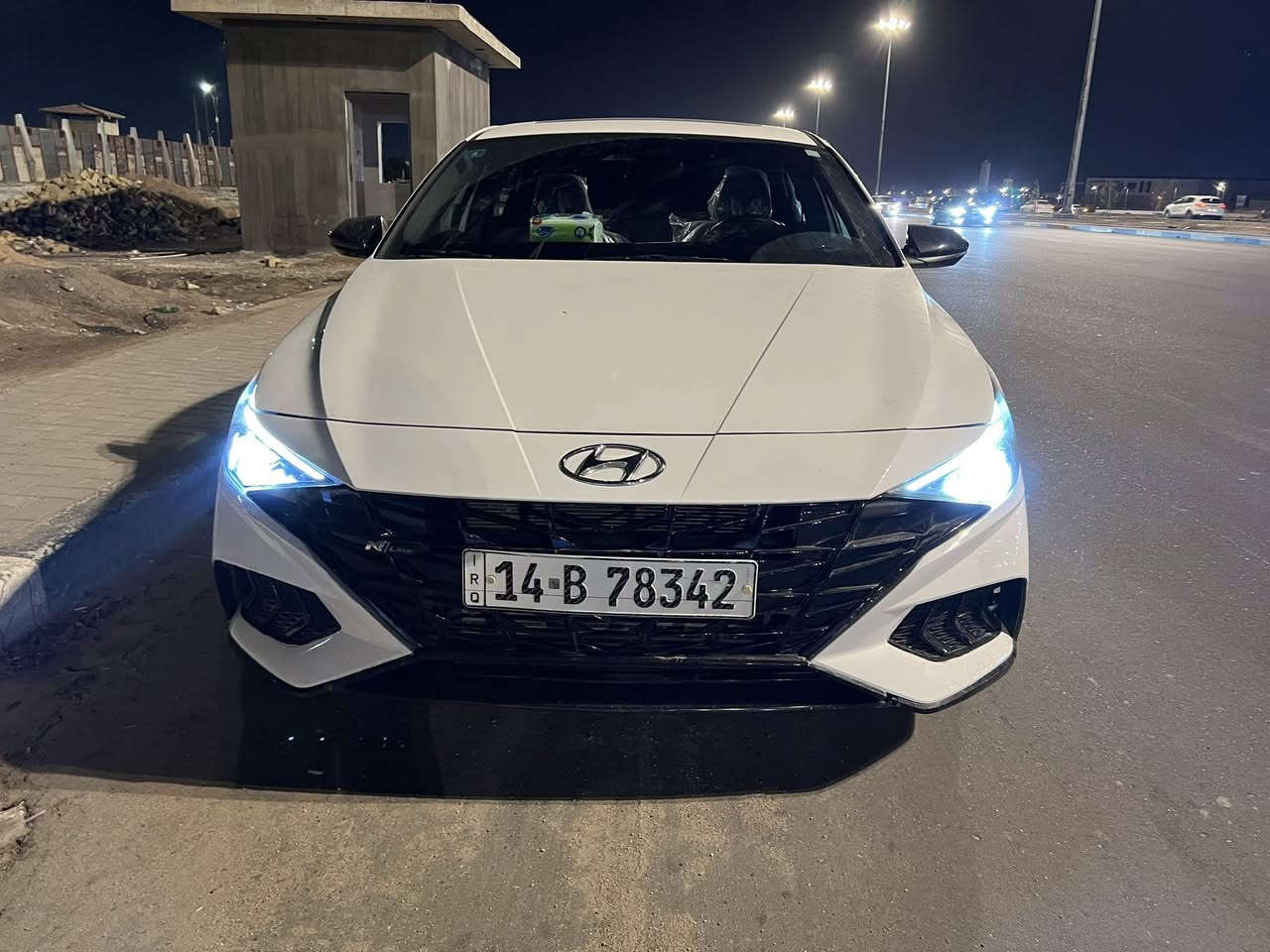 هيونداي النترا 2023 
ابيض صدفي N line
فول مواصفات و جديده السيارة
مواصفات انلاين معروفه شني
ابيض صدفي
معوقين بصرة وكاله عامه
حادث واضح و بيها طخه بالعراق اثر ستوته

ماشي 37
السعر 156 و بي مجال
***********
